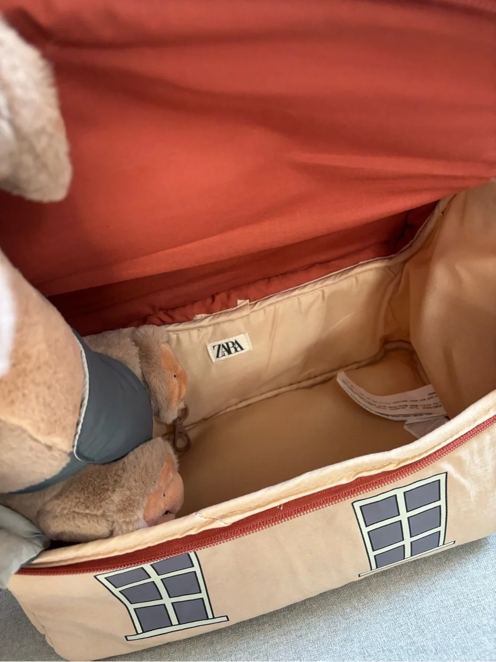 NWT Zara Beige and Rust Plush Dog House Kids Bag
